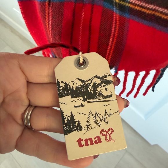 TNA NWT red tartan plaid scarf with fringe. Iconic ARTITZIA accessory for Winter - Picture 7 of 12